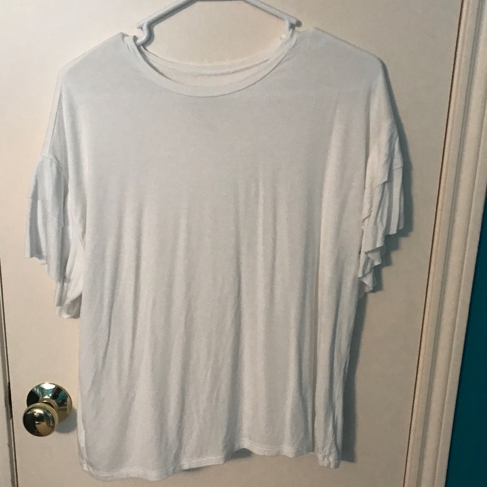 NWOT American eagle outfitters white t-shirt